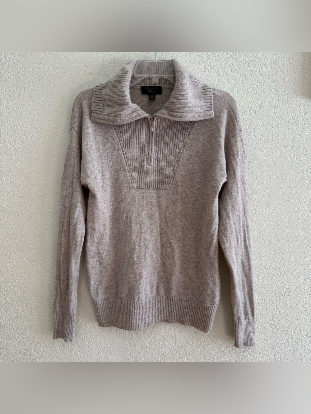 Cashmere Charter Club Luxury Beige 1/4 Zip Turtleneck Sweater Knit Minimalist M - Picture 2 of 8